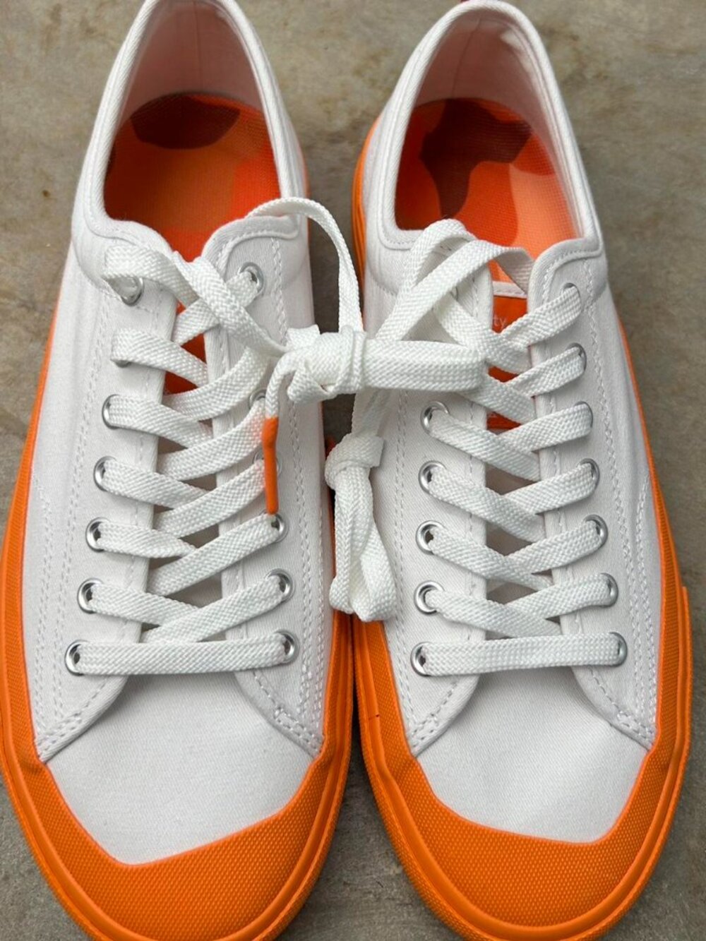 Men's White and Orange Trainers